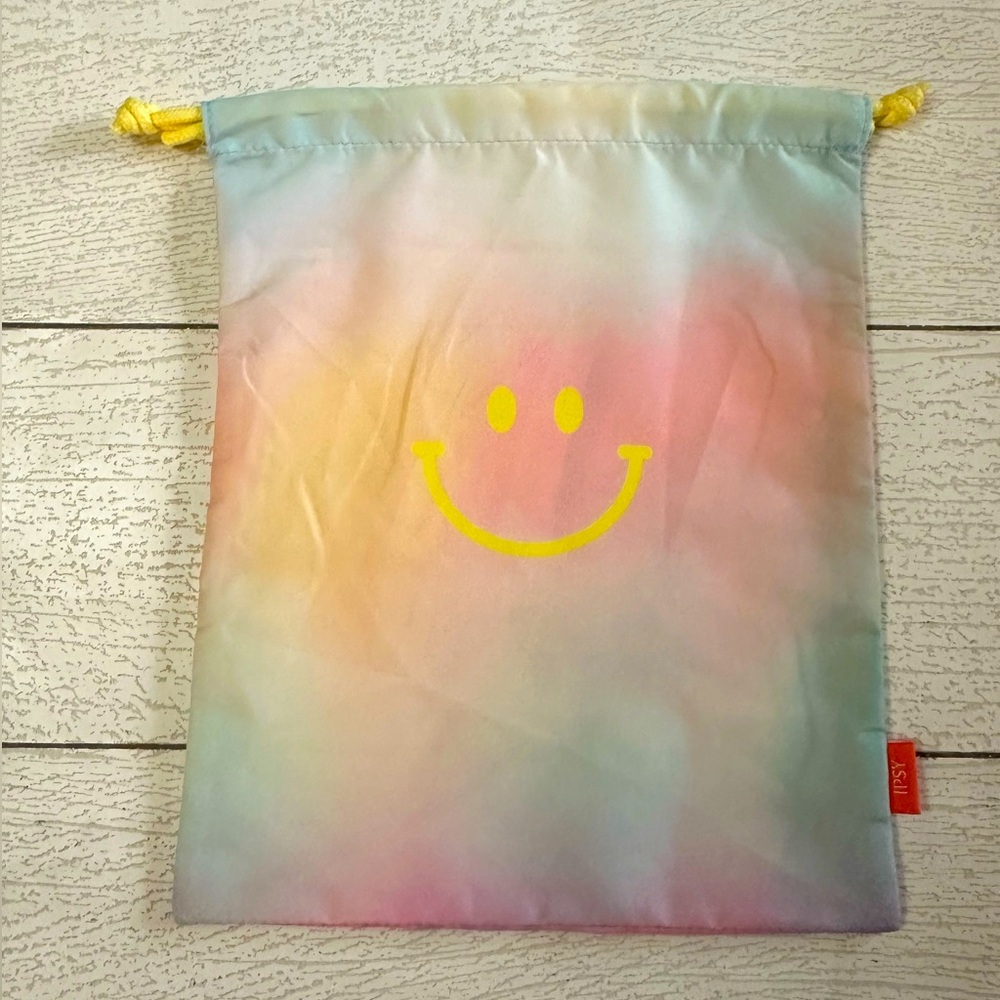 Ipsy Cinch Bag